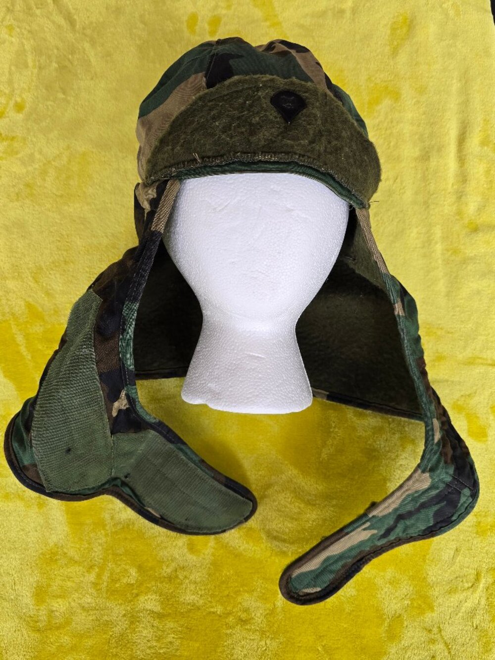 US Army Woodland BDU Pattern HELMET LINER INSULATED PILE CAP Extreme Cold Weat